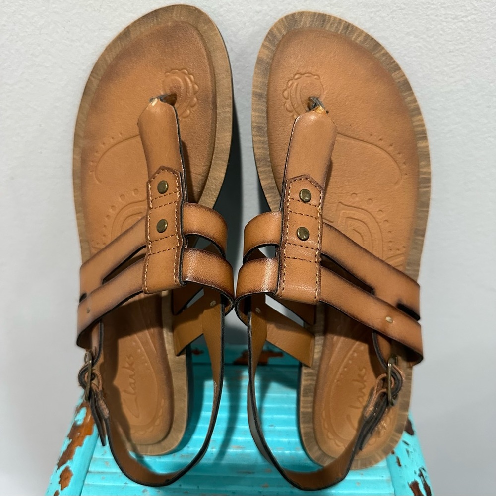 Clarks Women’s Billie Swing Sandals in Honey Size 6